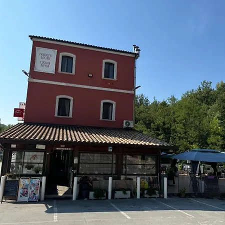La Foresteria Bed & Breakfast 2*
